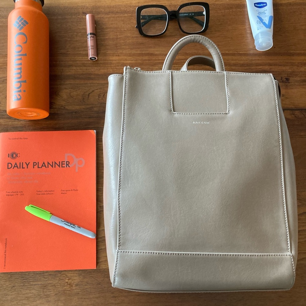 Matt & Nat Cream Laptop Bag